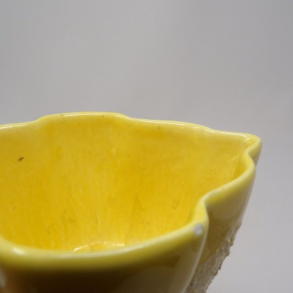 Vintage MCM Mid-Century Modern Yellow Splatter Glaze Vase Planter on Brass Stand - Picture 10 of 10